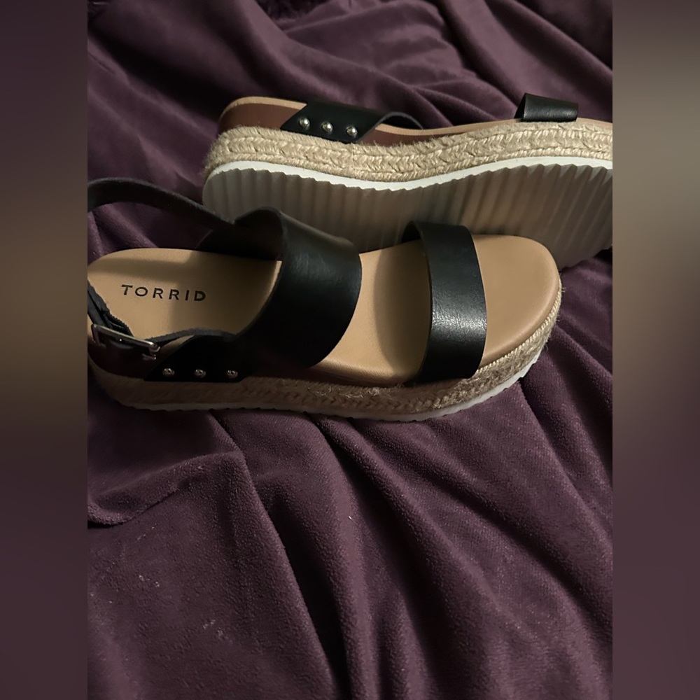 Torrid Platform Sandals Cork Espadrilles Black Double Strap Ankle Strap Size 8.5